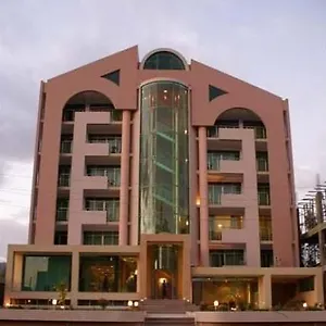 Archi Отель Lege T'afo